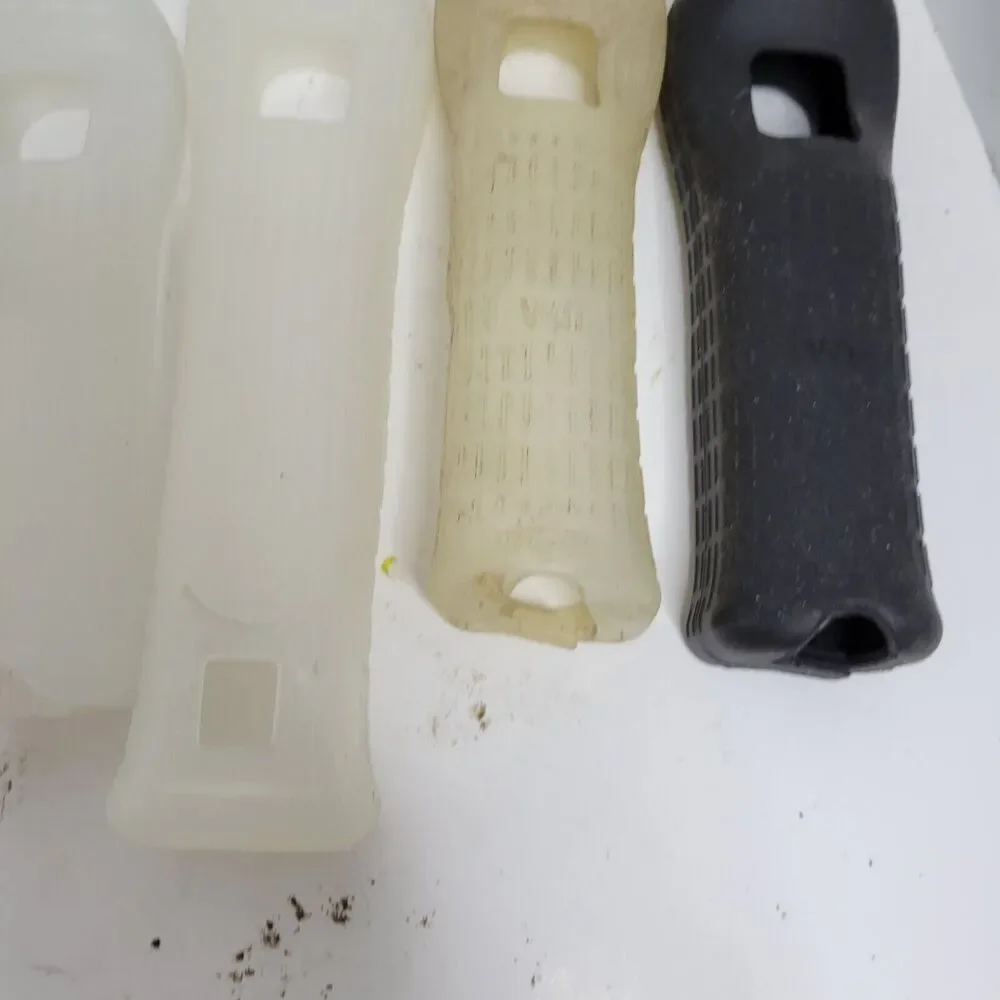 Nintendo Wii Remote Silicone Gel Cover Grip Sleeves Lot of 5 OEM Official